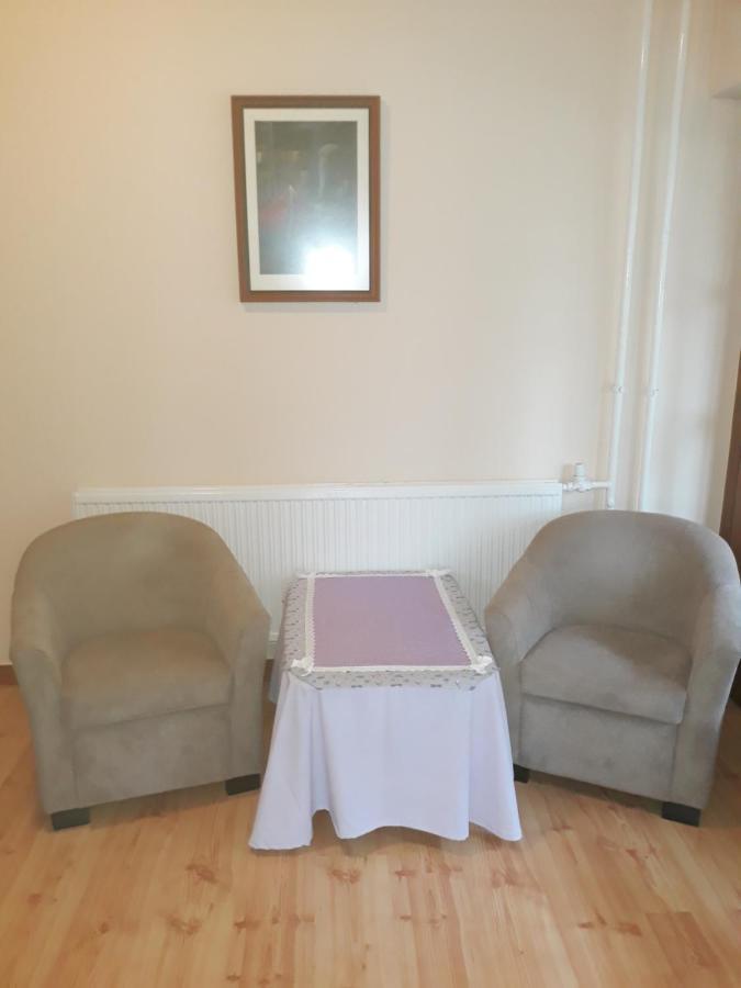 Lazar Apartmanok Heviz Bagian luar foto