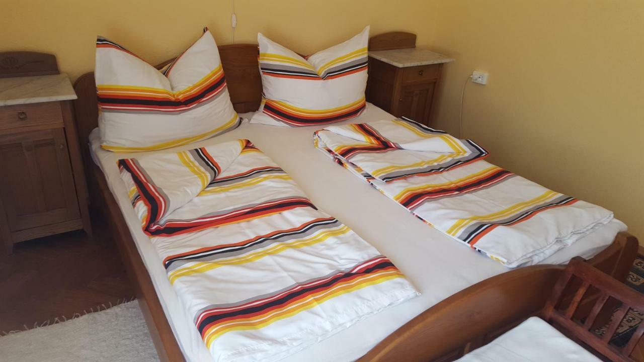 Lazar Apartmanok Heviz Bagian luar foto